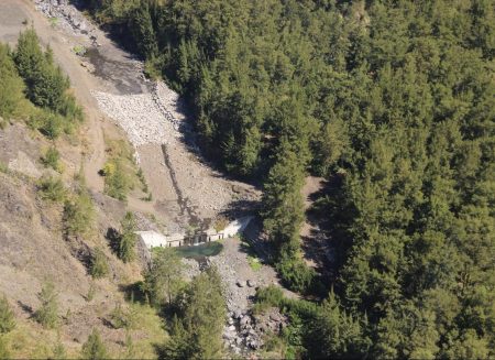 Travaux de protection du lit de la Ravine Roche à Jacquot